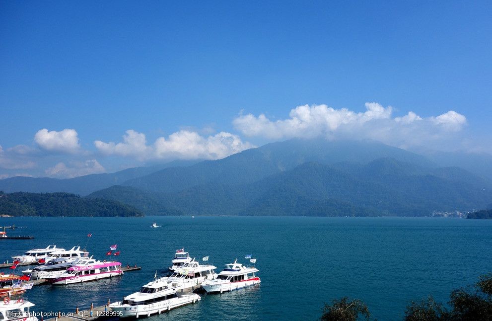 台湾日月潭,山水画卷中的璀璨明珠